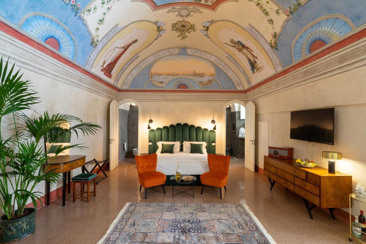 Relais La Casa Del Poeta Bed & Breakfast Gallipoli Exterior photo